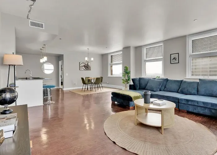 Apartment Heb04 Spacious & Stylish 2 Bedroom Downtown Worth, Free Parking, Walk To Convention Center Fort Worth
