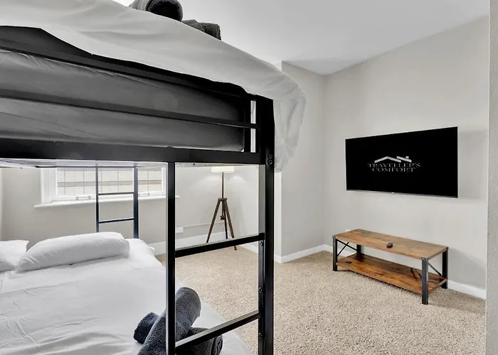 Apartment Heb04 Spacious & Stylish 2 Bedroom Downtown Worth, Free Parking, Walk To Convention Center *